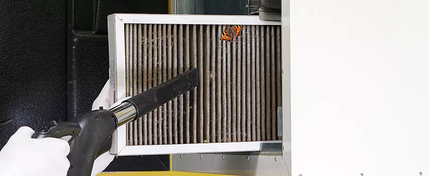 Clogged Air Duct Cleaning Process in Highlands Ranch, CO